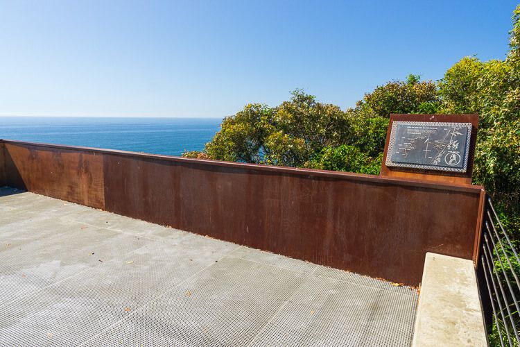 Whale Watching Central Coast - Captain Cook Lookout Whale Watching Central Coast - Captain Cook Lookout