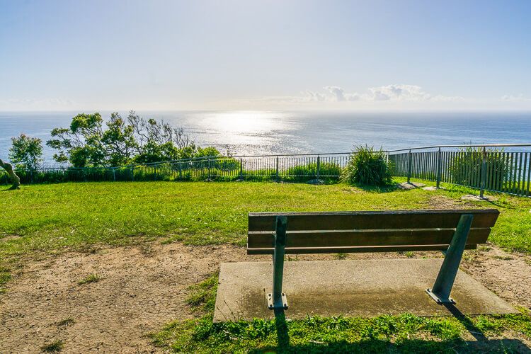 whale-watching-central-coast-crackneck-lookout whale-watching-central-coast-crackneck-lookout